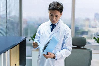 《糖豆人：终极淘汰赛》赛季通行证宣传片 百种奖励可供解锁